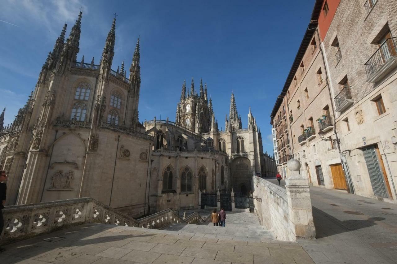 Tocando La Catedral By Exclusive Burgos Apartments Eksteriør bilde
